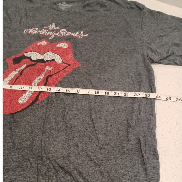 The Rolling Stones Women’s Graphic T-Shirt Size 2XL - Picture 2 of 4